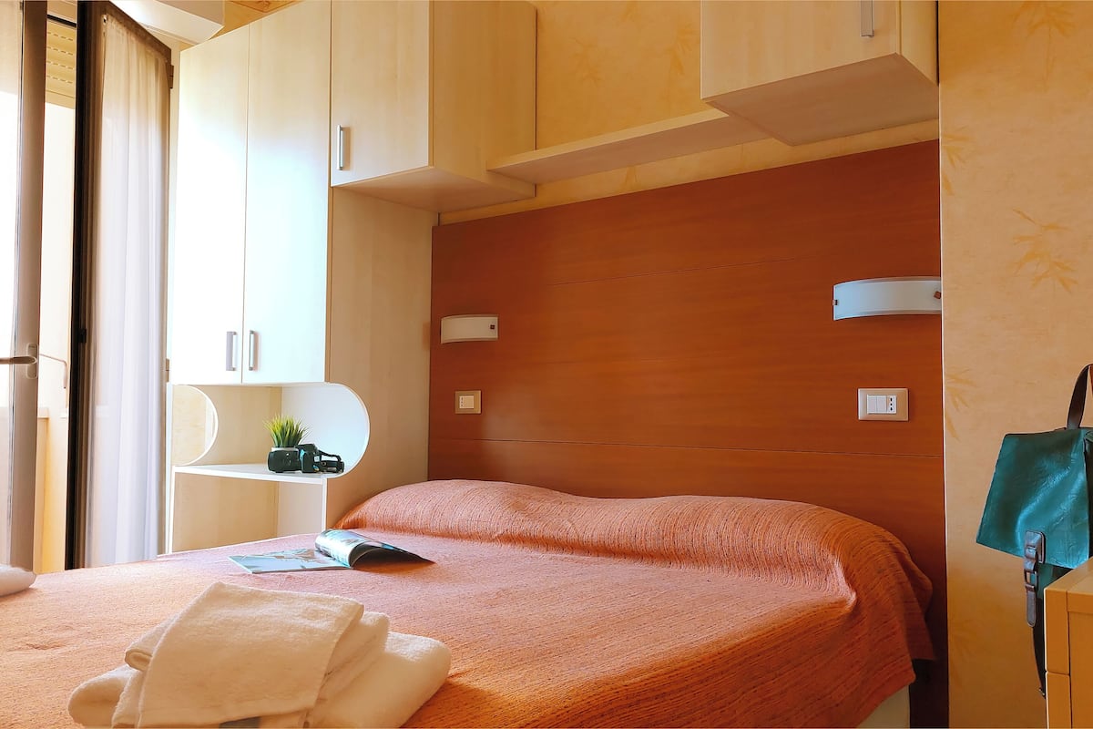 Chambre Double, 1 lit double