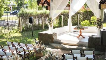 Espace mariage en plein air