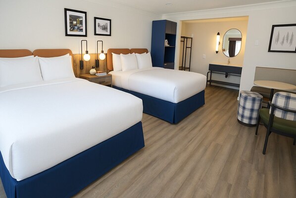 华丽客房, 2 张大床, 无烟房 | 办公桌、笔记本电脑工作区、免费 WiFi、床单