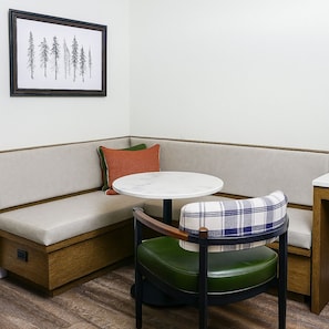 Comfort Room, 2 Queen Beds, Non Smoking | Desk, laptop workspace, free WiFi, bed sheets - The Woodrose (Willits)