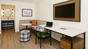 Desk, laptop workspace, free WiFi, bed sheets