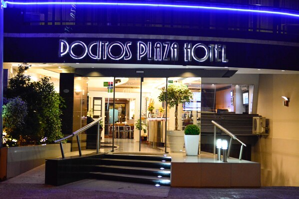Front of property - Pocitos Plaza Hotel (Montevideo)