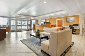 Lobby - Best Western Plus Country Park Hotel (Tehachapi)