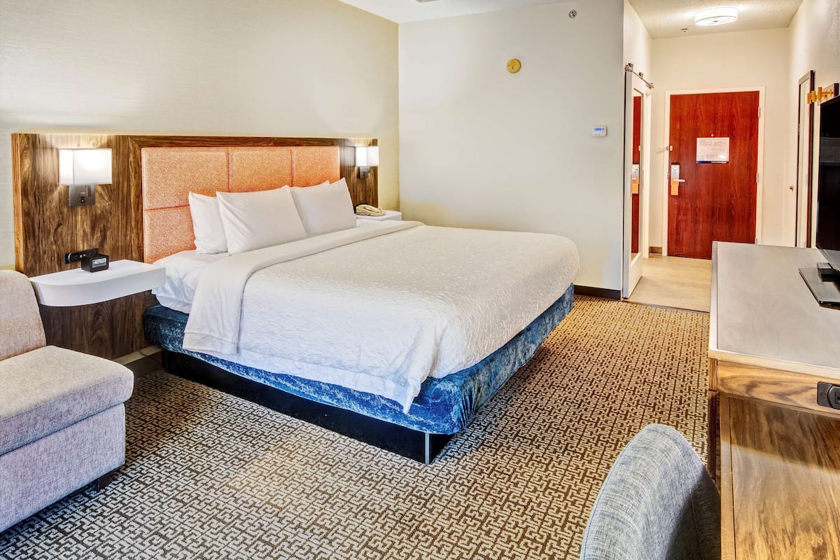 Premium bedding, down duvets, Select Comfort beds, desk