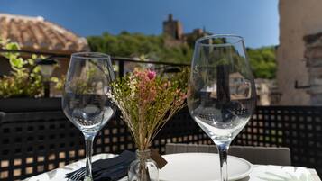Lunch, dinner served; Mediterranean cuisine, al fresco dining