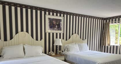 Rocky River Inn