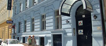 Marco Polo Top Hostel