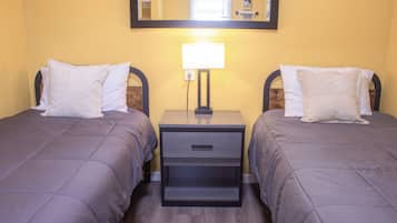 2 Bedroom Family Suite with Fireplace: 1 King, 2 Twins | Premium bedding, desk, iron/ironing board, WiFi (free)