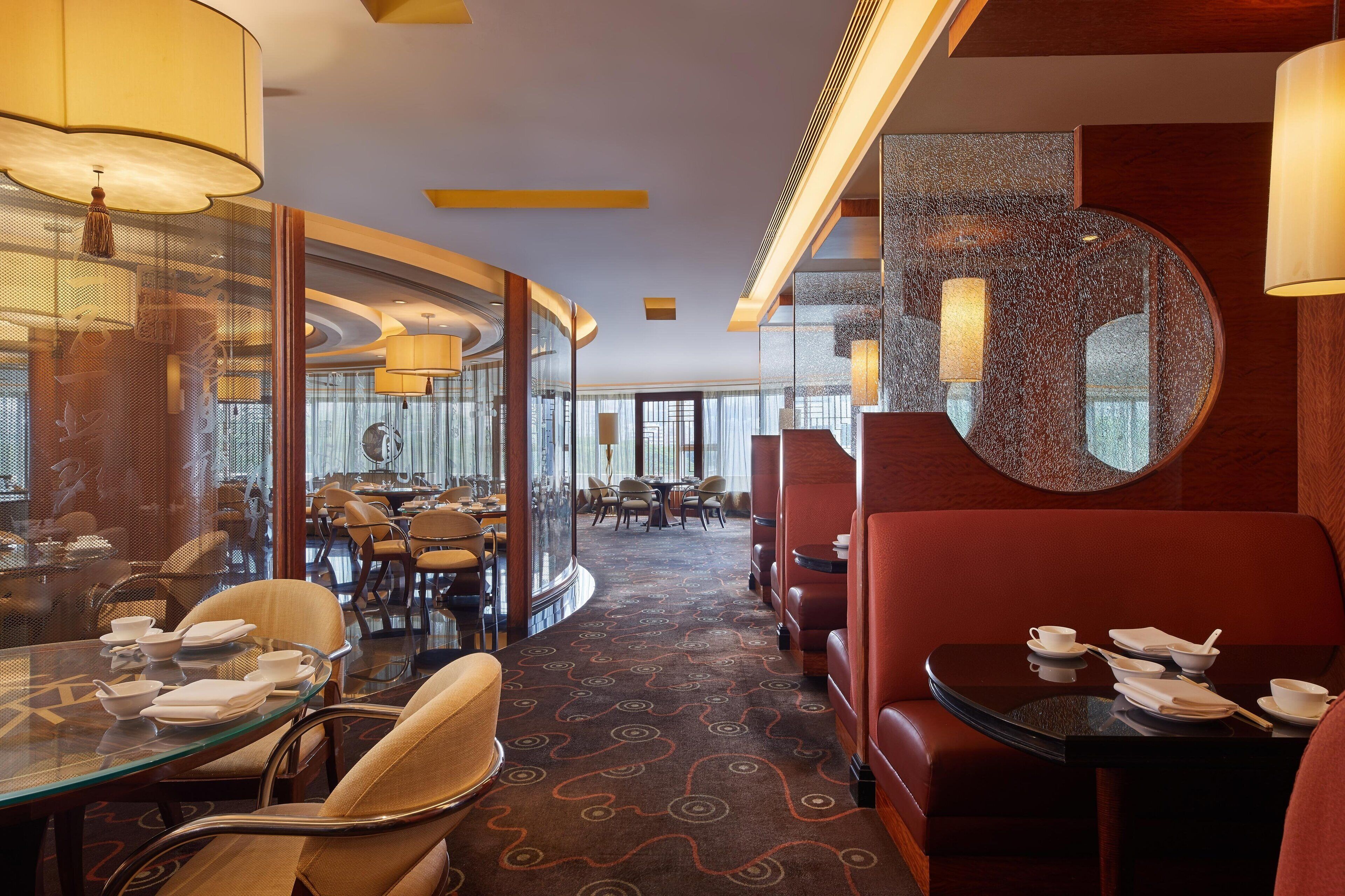 2 restaurants, breakfast, lunch, dinner served; asian cuisine