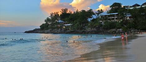 สถานที่น่าสนใจ