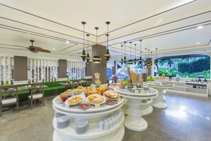 Daily English breakfast for a fee - Chanalai Flora Resort, Kata Beach (Karon)