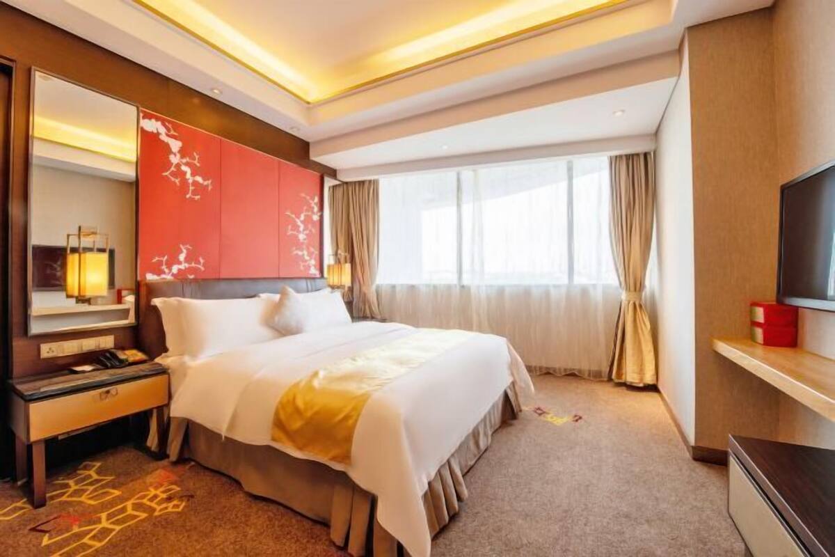 1 Schlafzimmer, hochwertige Bettwaren, Tempur-Pedic-Betten