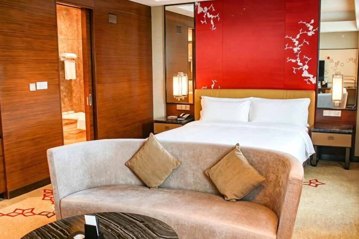 1 Schlafzimmer, hochwertige Bettwaren, Tempur-Pedic-Betten