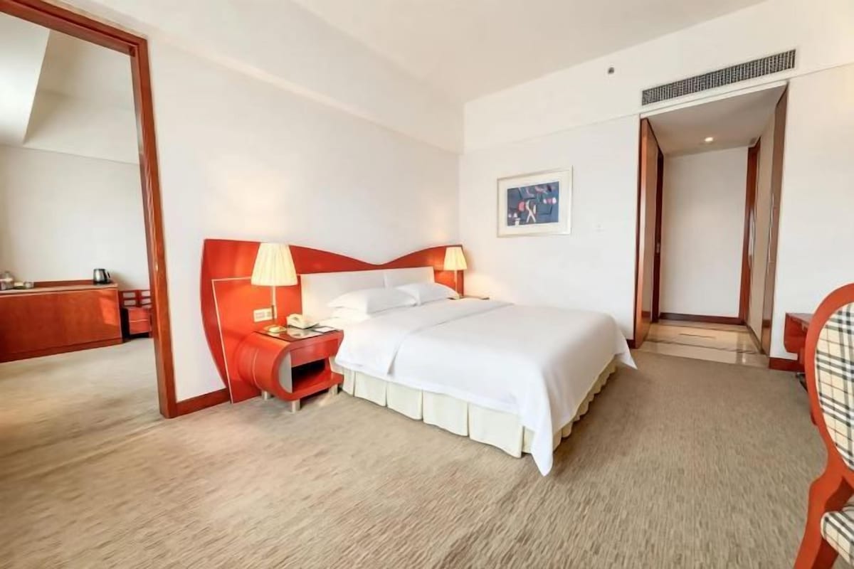 1 Schlafzimmer, hochwertige Bettwaren, Tempur-Pedic-Betten