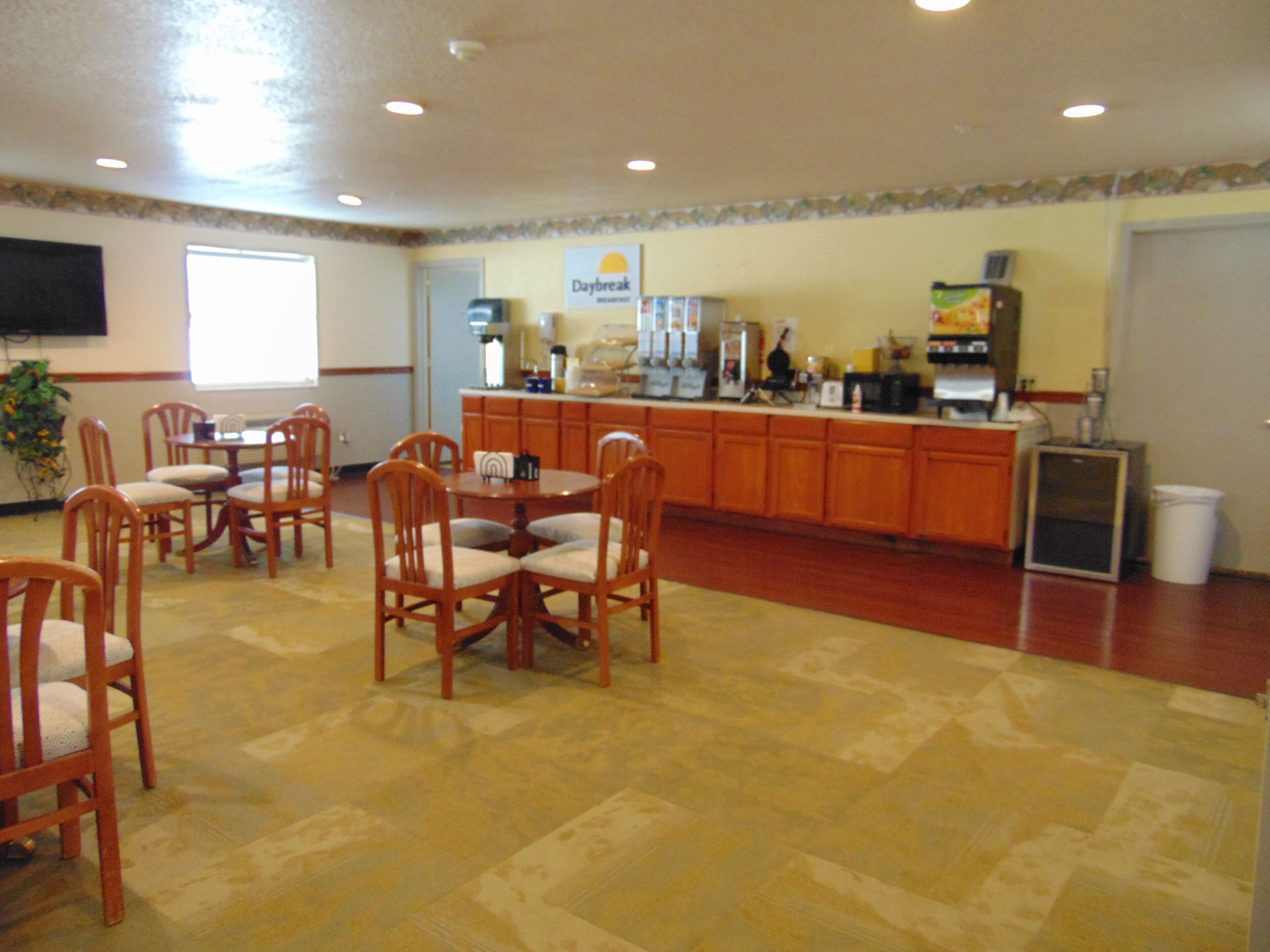 Free daily on-the-go breakfast 