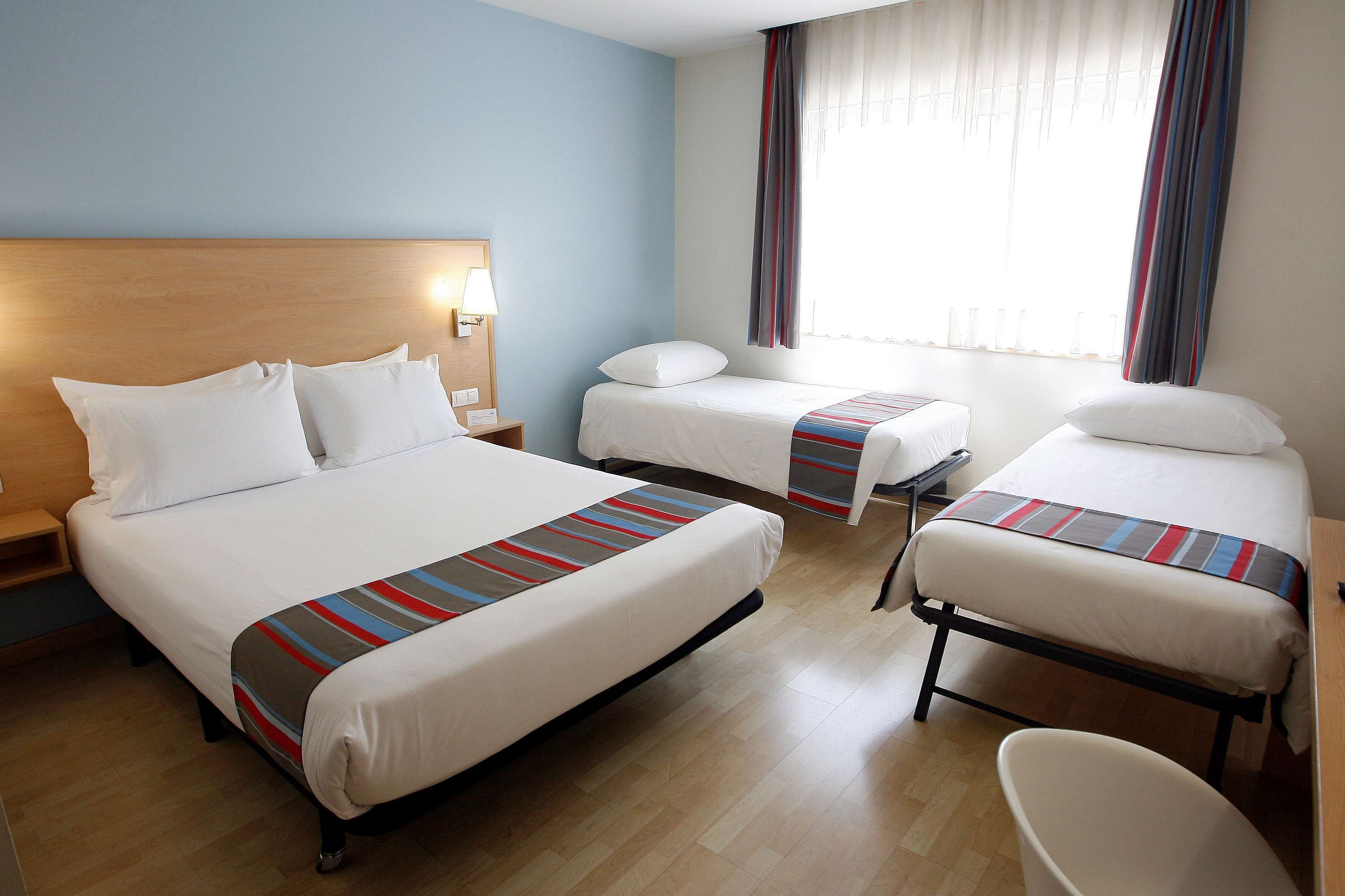 Photo - Travelodge Torrelaguna
