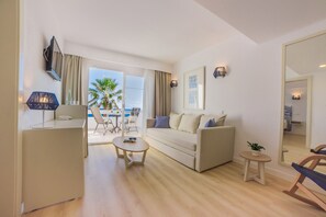 In-room safe, desk, blackout curtains, free WiFi - Blau Punta Reina (Manacor)