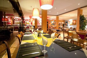 Restaurant - Luzmar Villas (Lagos)
