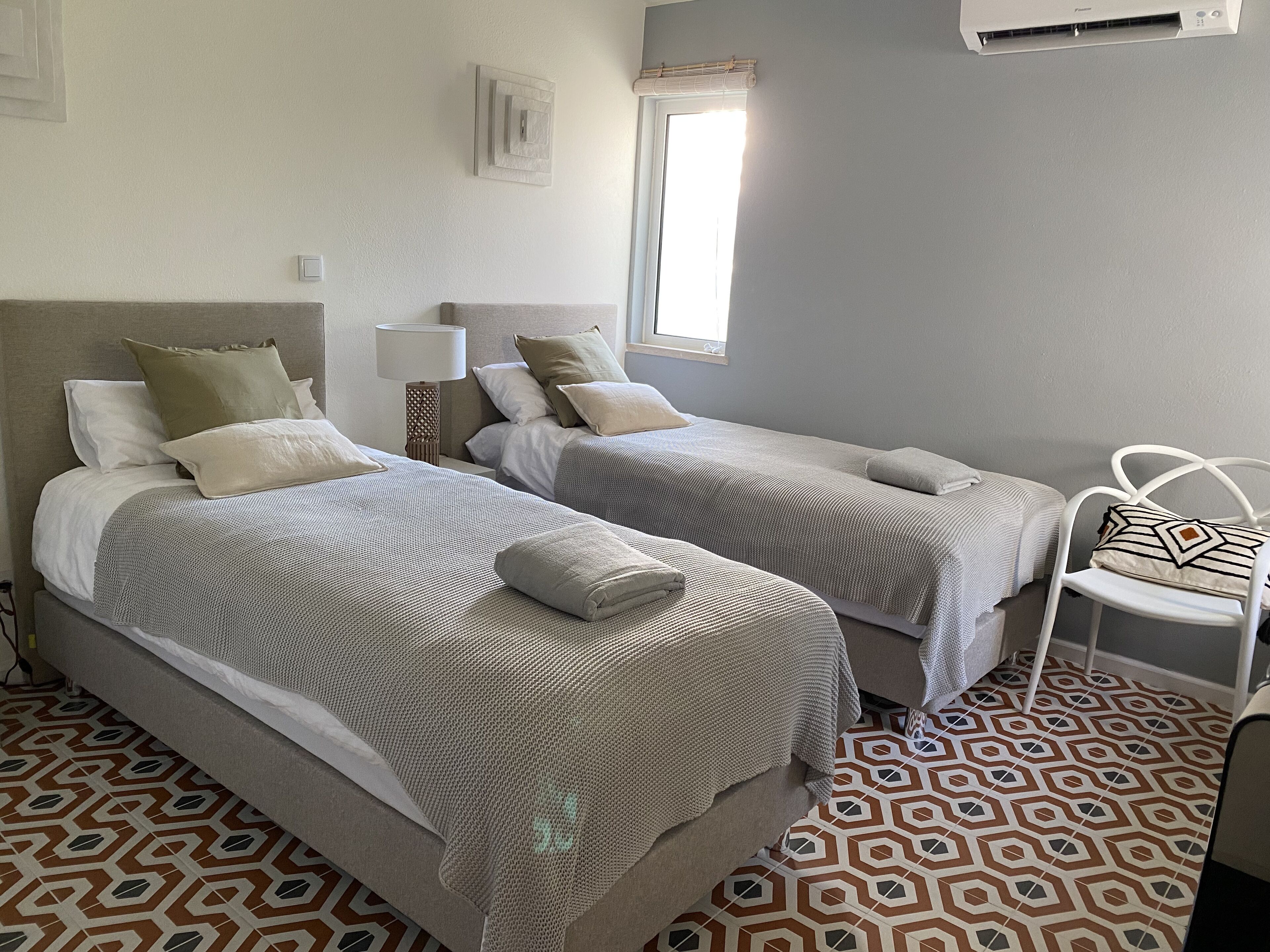 house, 3 bedrooms, private pool | view from room