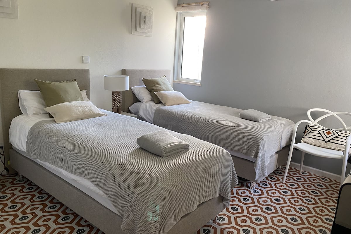 house, 3 bedrooms, private pool | view from room