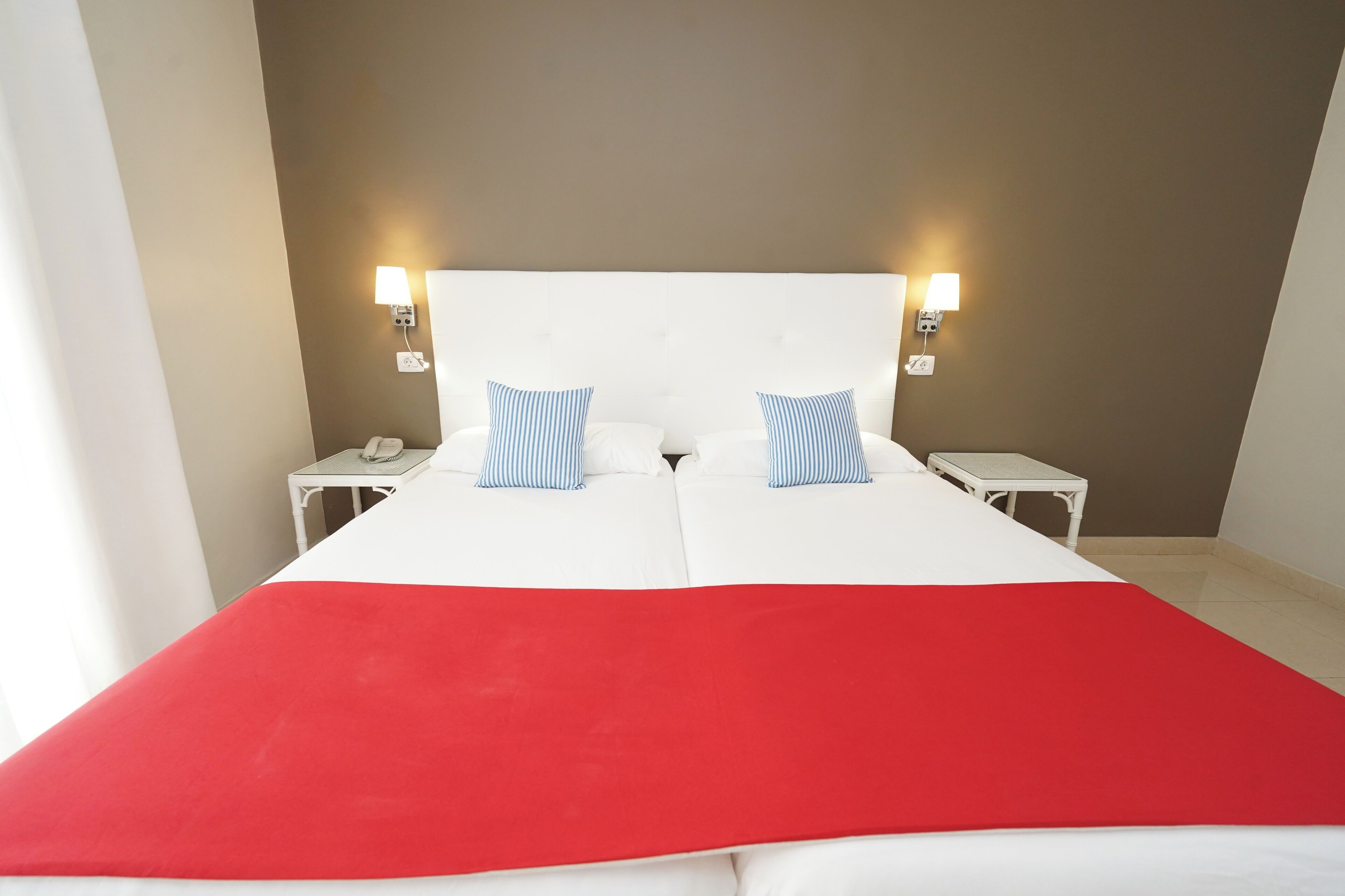 standard double room, garden view | in-room safe, free wifi, bed sheets