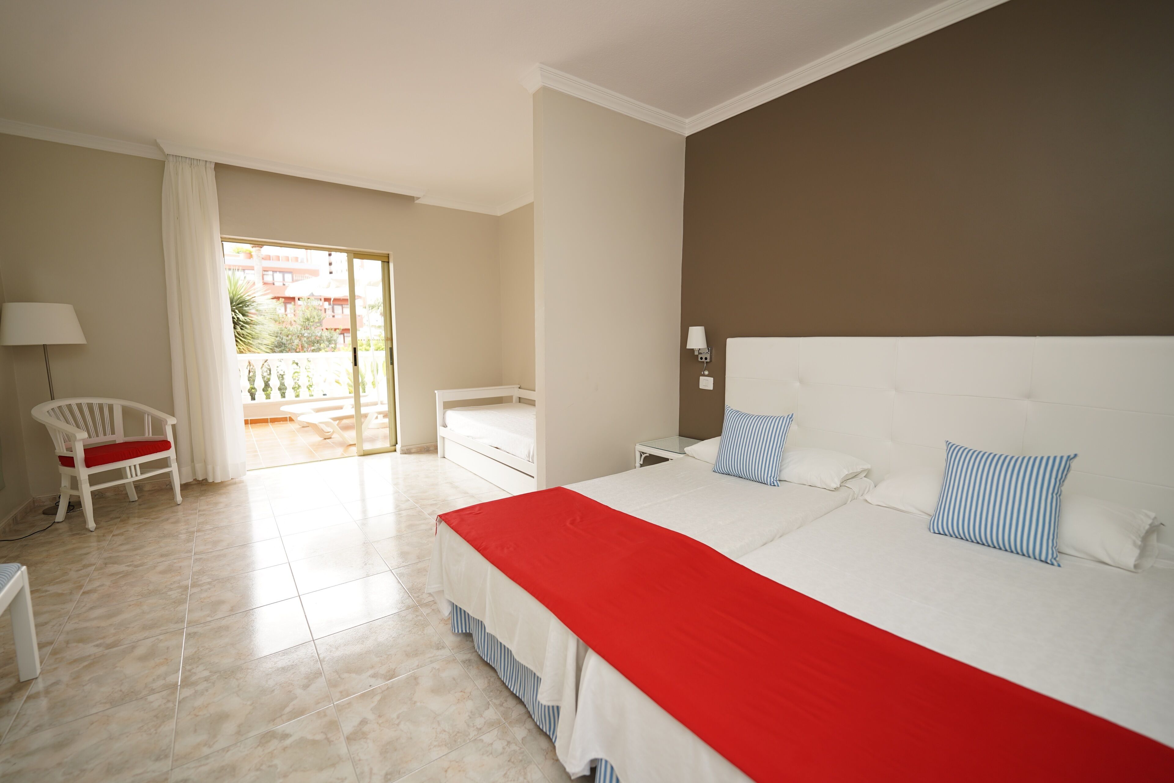 1 bedroom, in-room safe, free WiFi, bed sheets