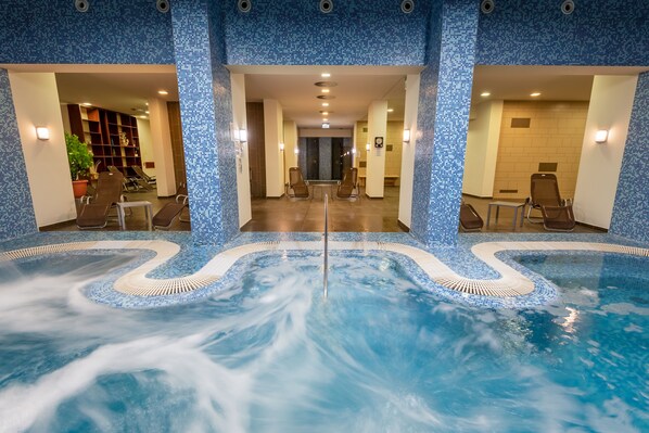 Indoor pool, outdoor pool