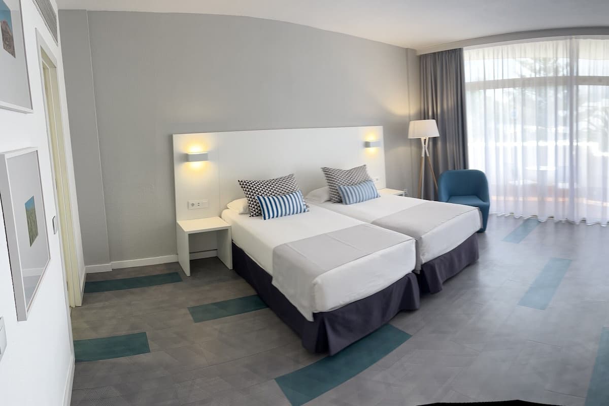 Schreibtisch, kostenloses WLAN, Bettwäsche