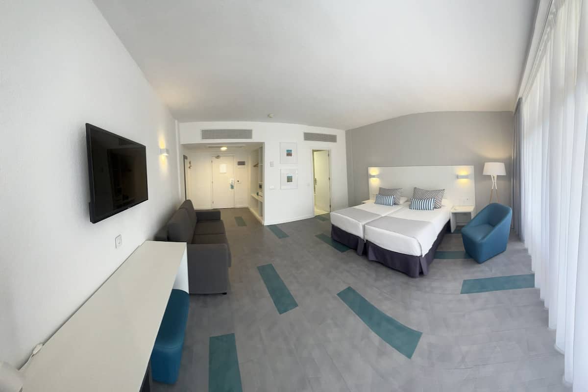 Schreibtisch, kostenloses WLAN, Bettwäsche