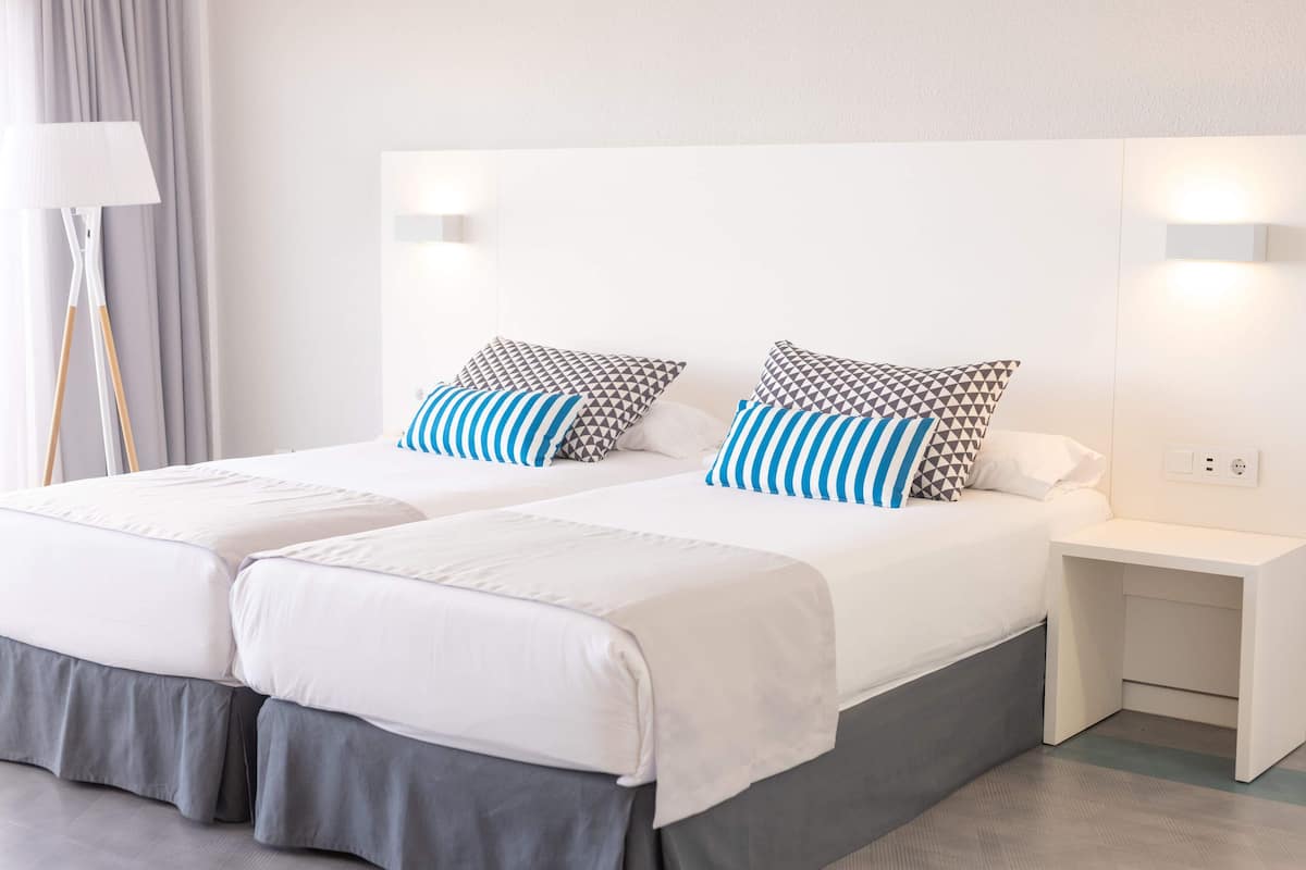Desk, free WiFi, bed sheets