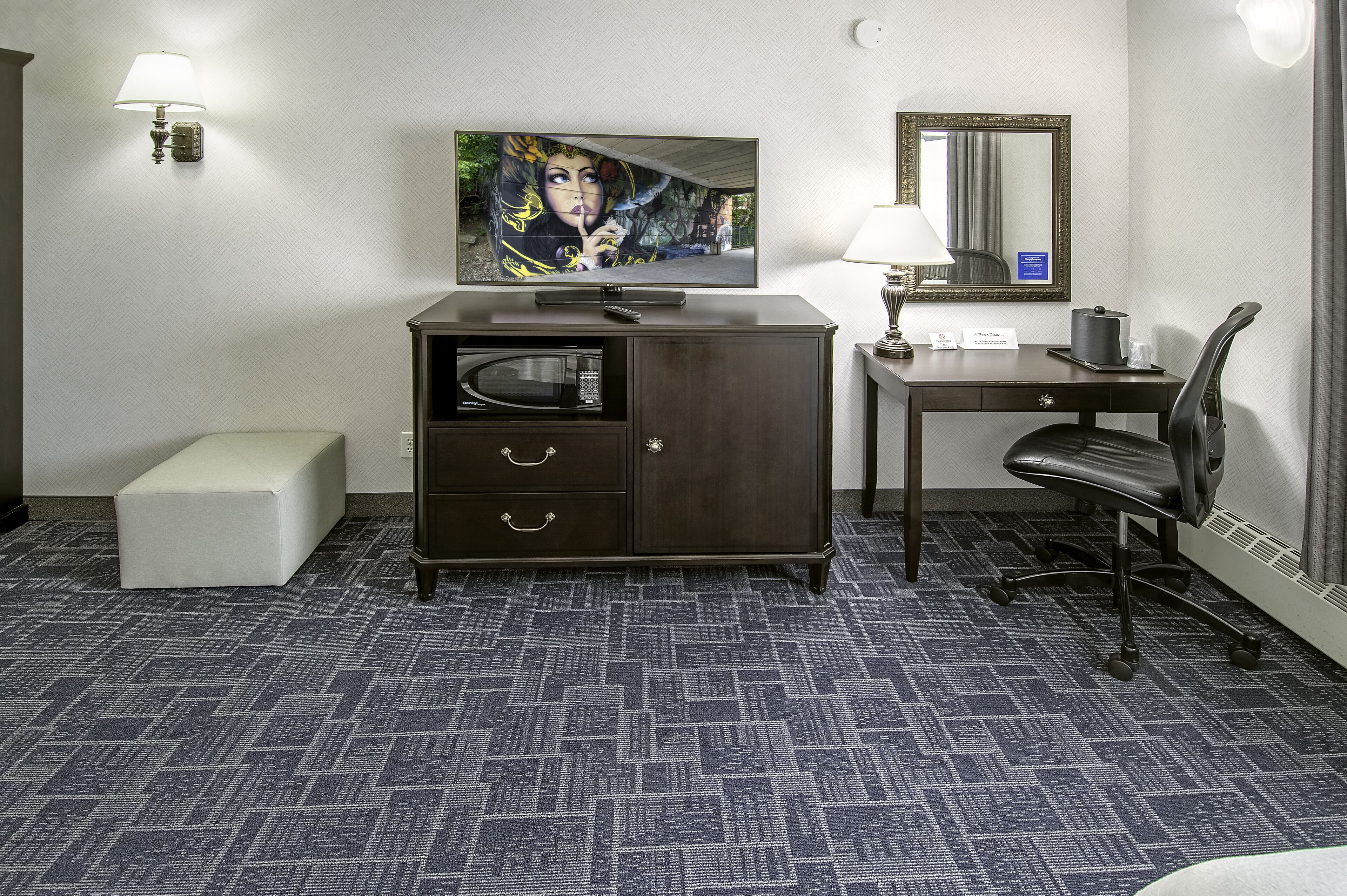 スタンダード ルーム キングベッド 1 台 禁煙 | 高級寝具、セーフティボックス (室内)、デスク、遮光カーテン