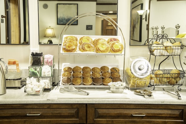 Déjeuner continental gratuit tous les jours