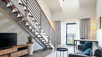 Suite, 1 Bedroom (Loft) | Premium bedding, minibar, in-room safe, desk