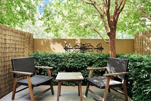 Rom – standard, 1 kingsize-seng, balkong | Terrasse/patio