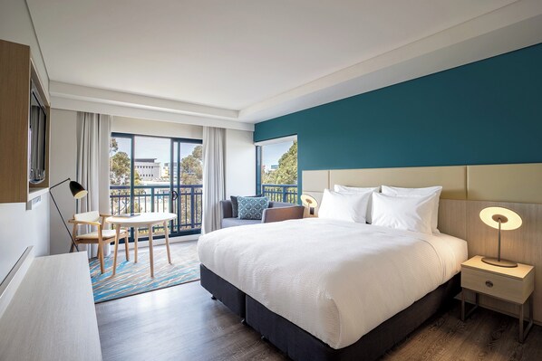 Ropa de cama de alta calidad y minibar 