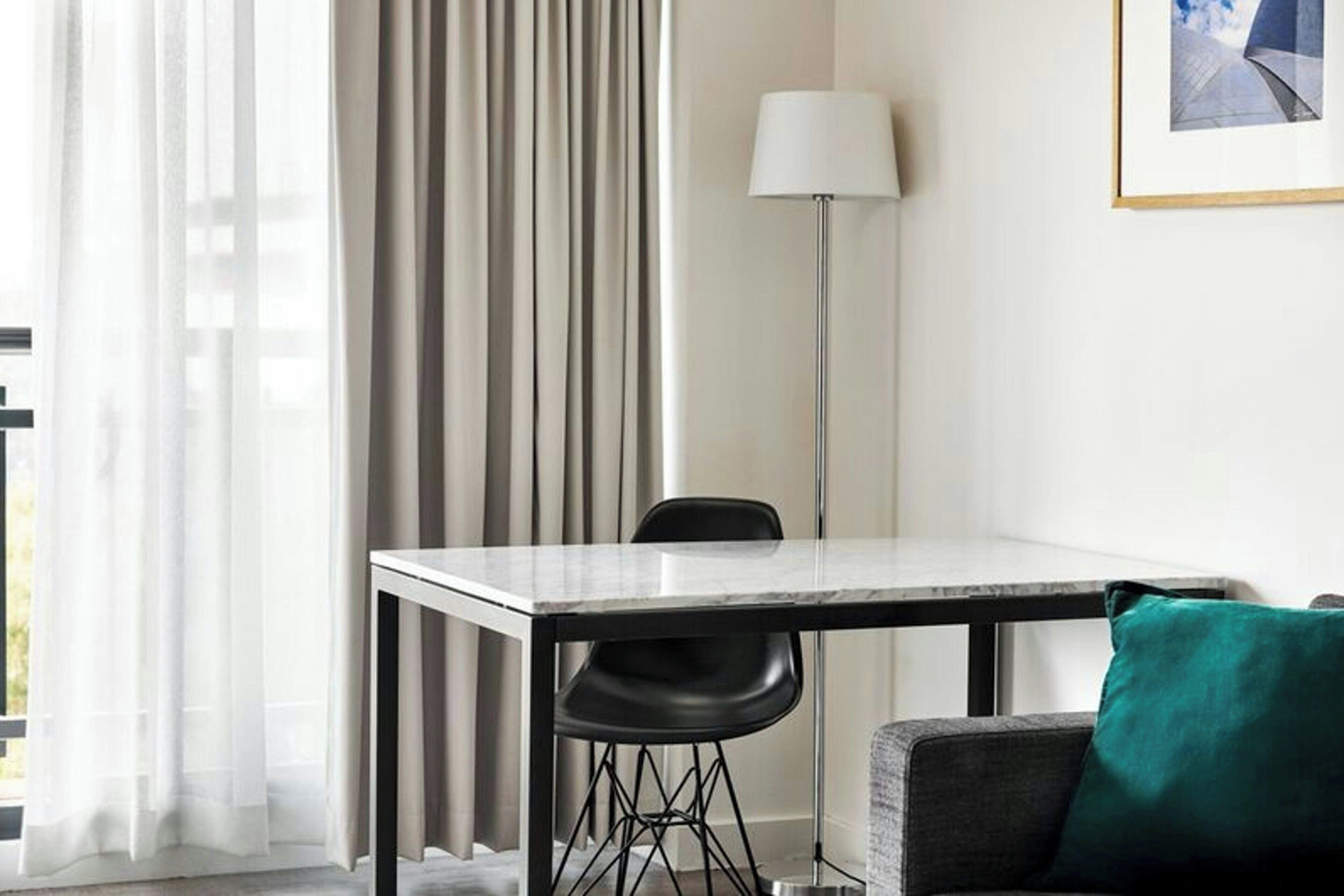 suite, 1 bedroom (loft) | premium bedding, minibar, in-room safe, desk