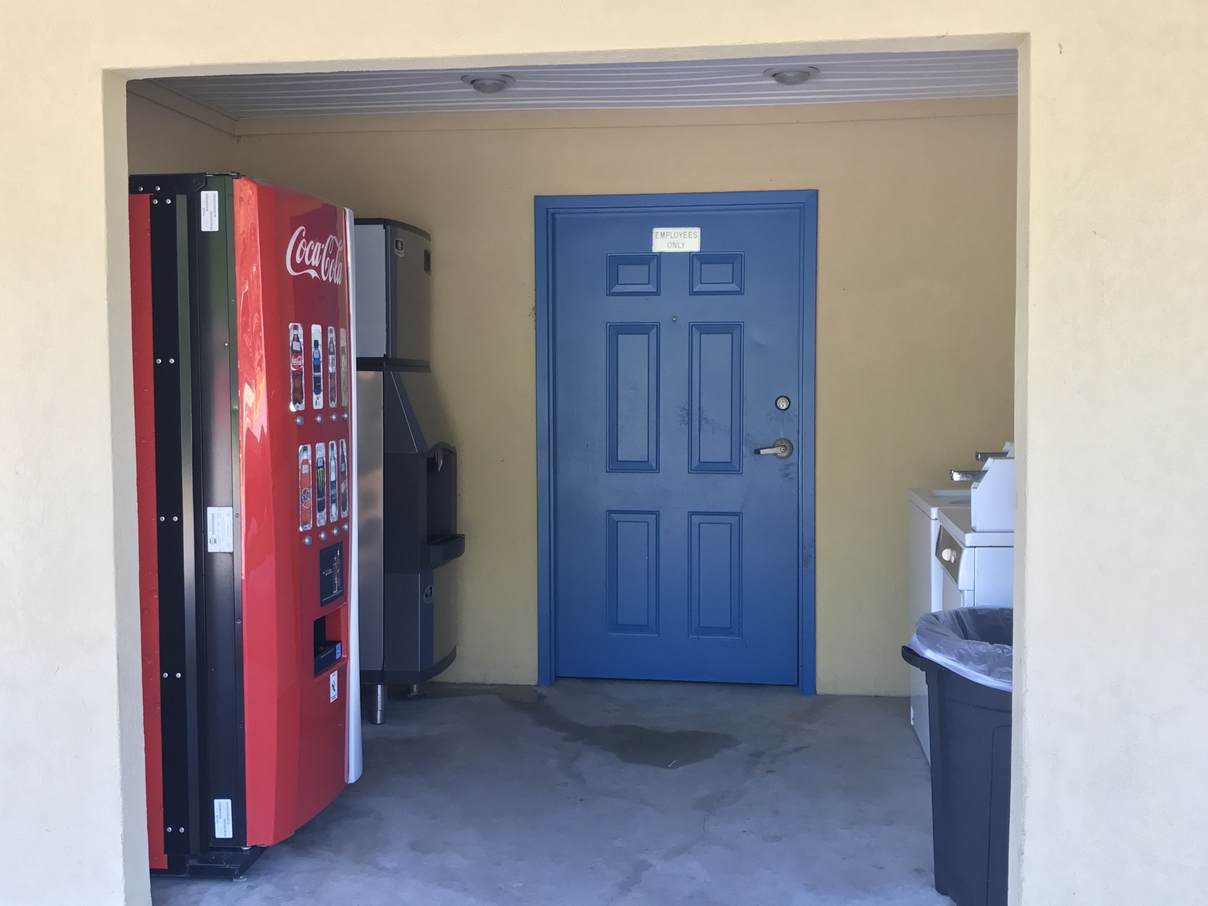 Vending machine
