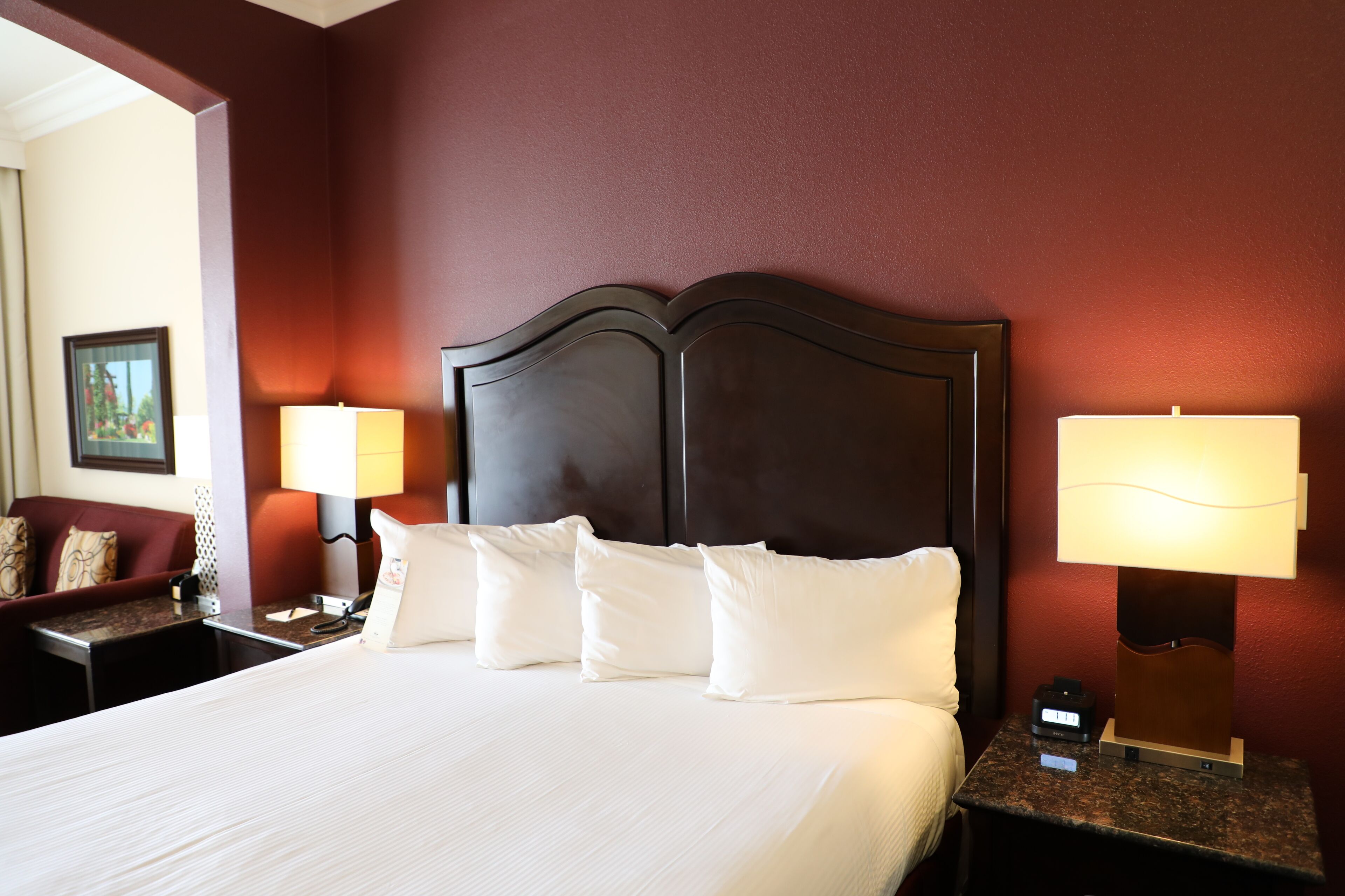 1 bedroom, egyptian cotton sheets, premium bedding, down duvets