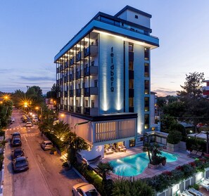 ด้านหน้าที่พัก