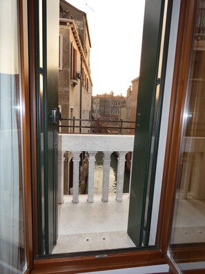 Suite, Canal View | Balcony