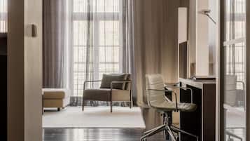 Penthouselejlighed | Opholdsområde | 56-centimeters LED-tv med kabelkanaler, tv