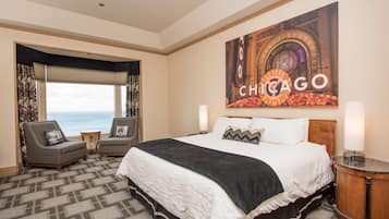 Singola Deluxe, 1 letto king, vista lago | Minibar, una cassaforte in camera, una scrivania, tende oscuranti