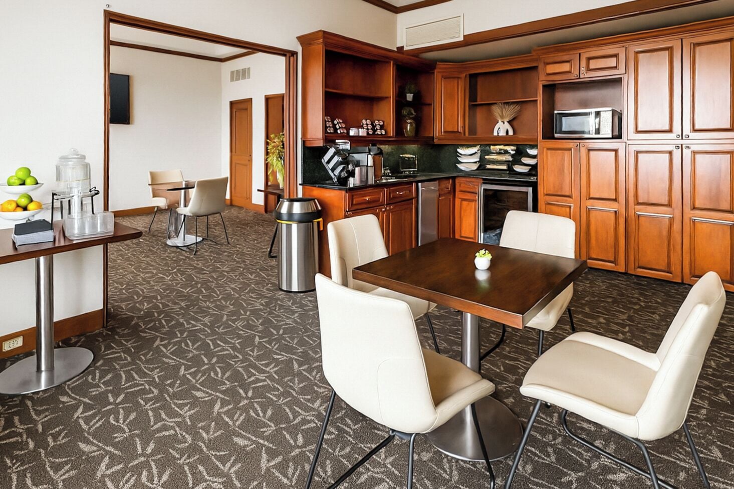 Breakfast area