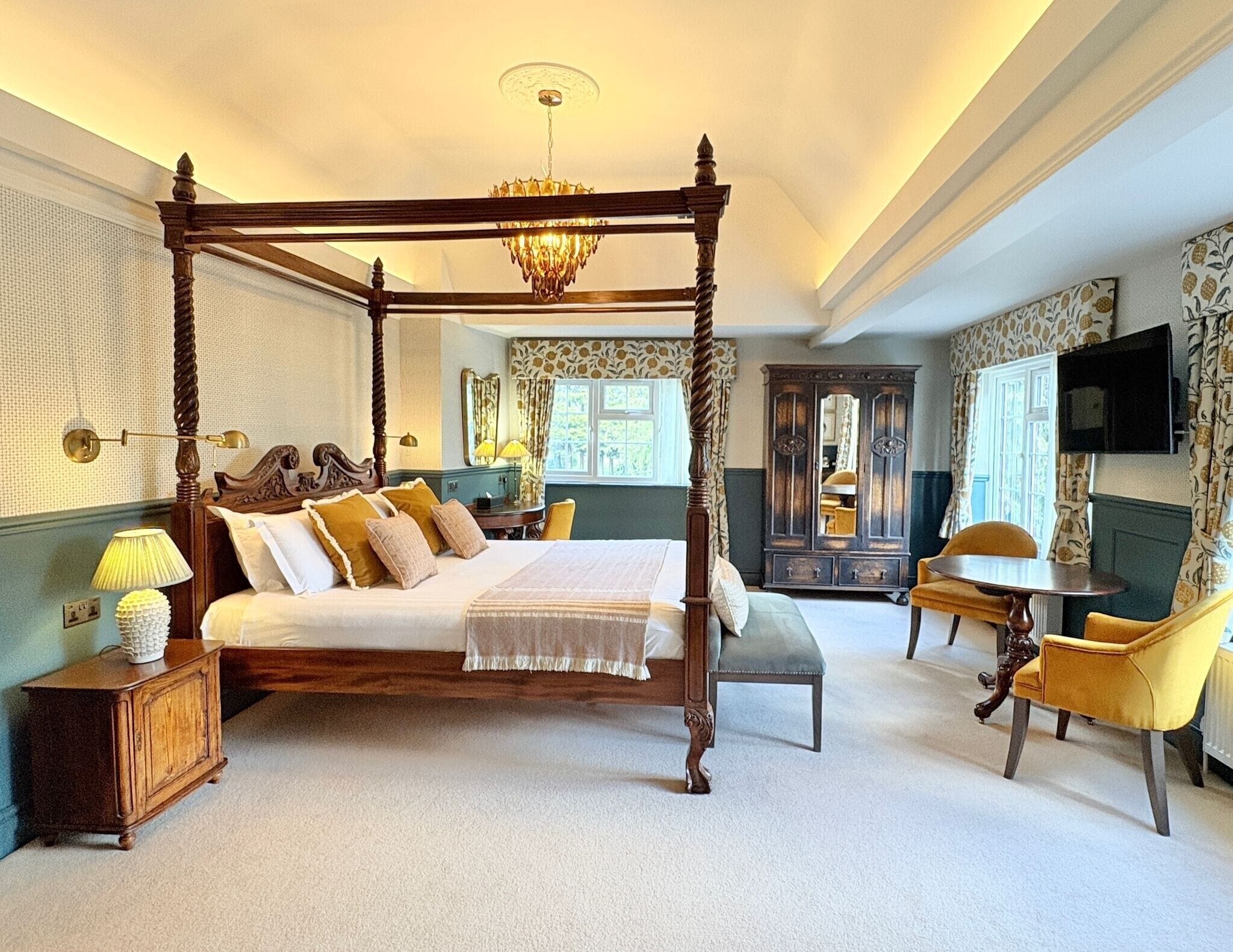 Suite | Coffres-forts dans les chambres, décoration personnalisée