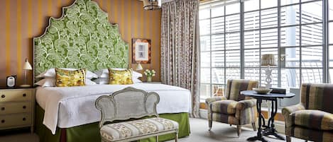 1 Schlafzimmer, hochwertige Bettwaren, Minibar, Zimmersafe