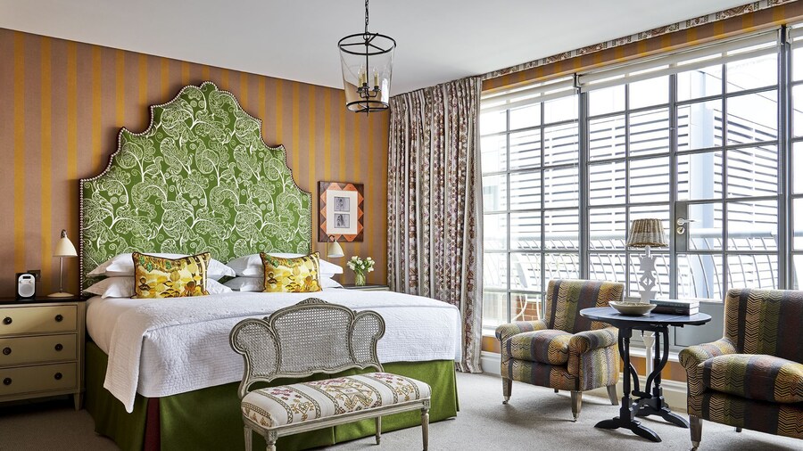 더 소호 호텔, 펌데일 호텔