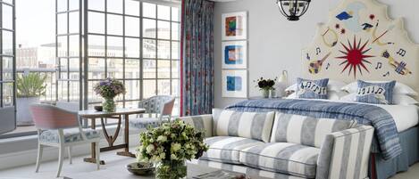 1 bedroom, premium bedding, minibar, in-room safe