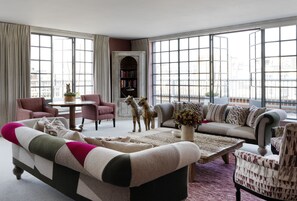 Premium bedding, minibar, in-room safe, individually decorated