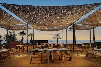 4 restaurants servant le déjeuner