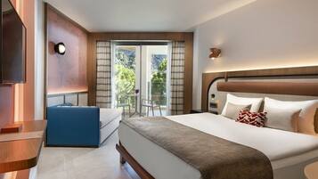 Hochwertige Bettwaren, Minibar, Zimmersafe, Schreibtisch